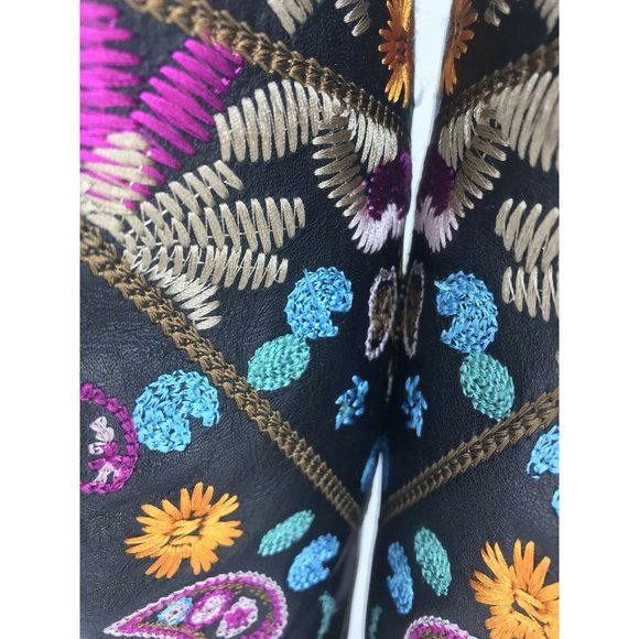 TWO LIPS Chessa Black Embroidered Western Style Leather Boots Sz 6.5 - Picture 4 of 7